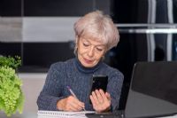 Retour en emploi des retraités : un guide éclaire les bonnes pratiques